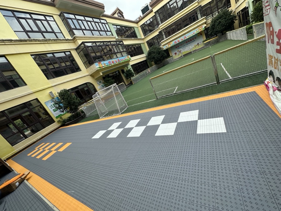 温州瑞安朝阳幼儿园拼装地板